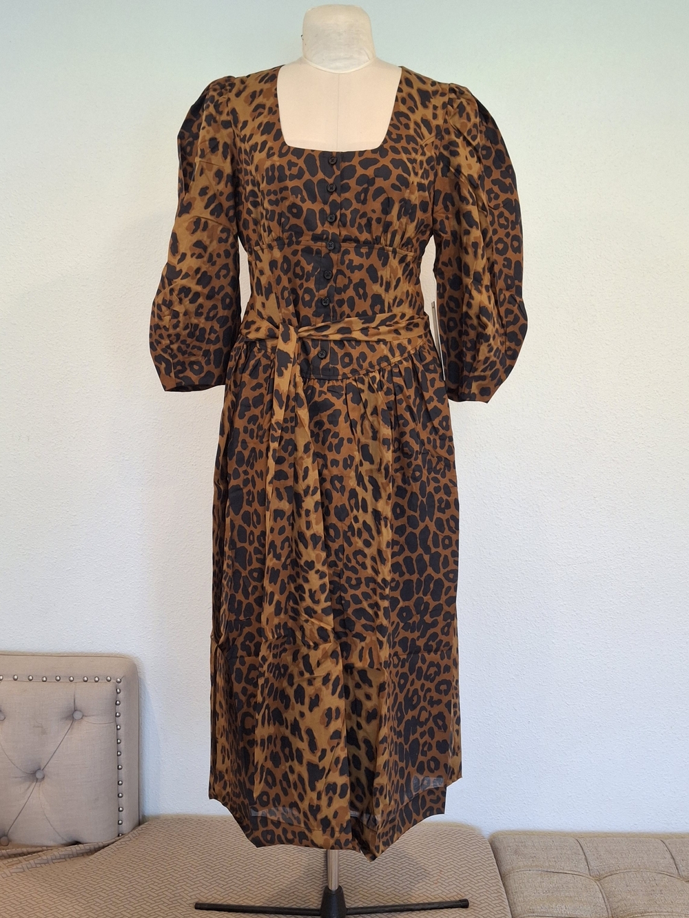 NWT Tuckernuck Leopard Animal Print Graciela Long Sleeve Midi Brown Dress Size 8